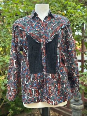 Vintage Patterned Women’s Western Yoke Button-Up Shirt 
in Multicolor
